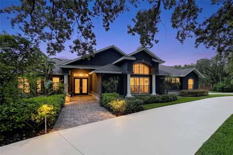 2918 Magnolia Trace, home for sale in Tarpon Springs 34688