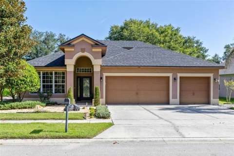 2564 Morning Star Place, waterfront for sale in Oviedo