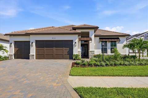 844 Blue Shell Loop, waterfront for sale in Sarasota