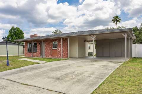 8303 Temple Park Drive, home for sale in Tampa 33637