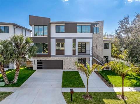 5966 Bayview Circle, luxury home for sale in Gulfport