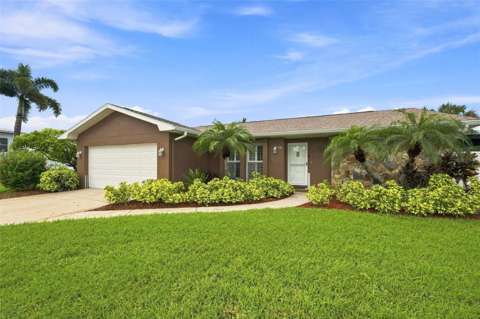 28 Wall Terrace, home for sale in Redington Shores 33708