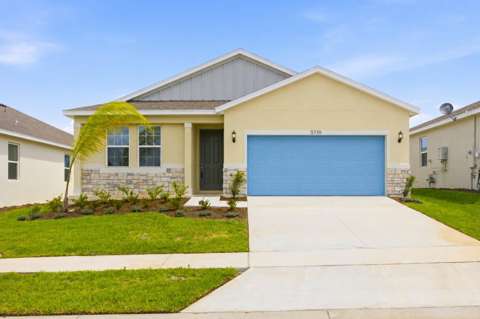 5719 Hiawassee Road, home for sale in Okahumpka 34762