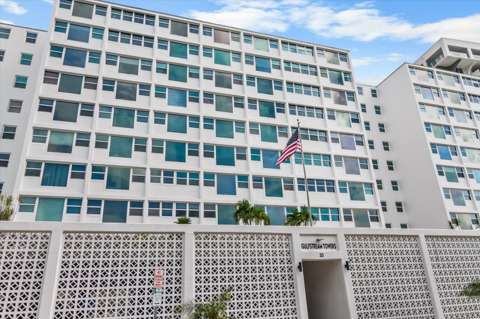 33 S Gulfstream Avenue #307, home for sale in Sarasota 34236
