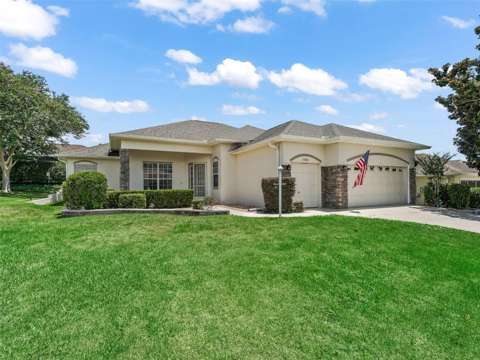 17435 SE 112Th Avenue, home for sale on SE 112Th Avenue