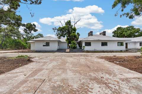 2140 Desoto Road, home for sale in Sarasota 34234