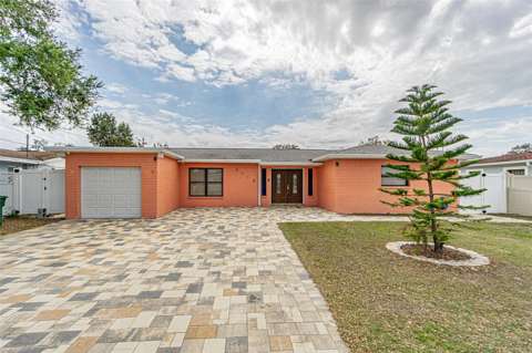 3112 W Henry Avenue, home for sale on W Henry Avenue