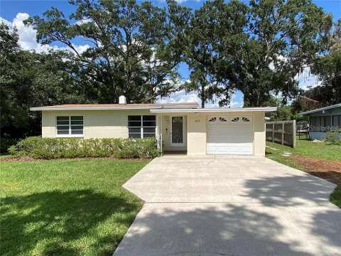 1025 Lake Jessamine Drive, waterfront for sale in Orlando