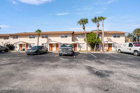 1600 S Palmetto Avenue #123, starter home for sale in South Daytona