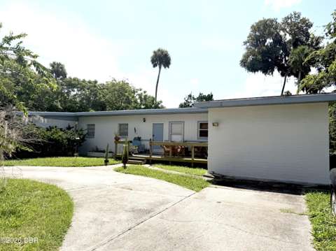 947 Longshadow Road, starter home for sale in South Daytona