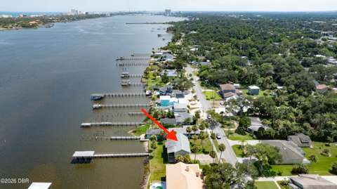 1633 Riverside Drive, home for sale in Holly Hill 32117