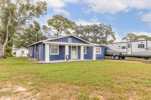 1941 Forest Avenue, starter home for sale in Daytona Beach