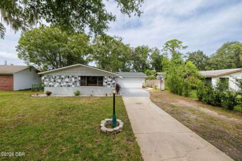 624 Dixie Lane, home for sale on Dixie Lane