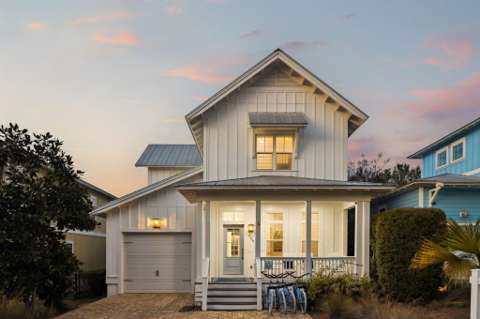 135 Gulfview Circle, home for sale on Gulfview Circle