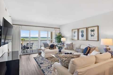 19 Players Club #19, home for sale on Players Club