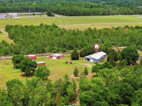 585 E Huckaba Road, $300k–$500k for sale in DeFuniak Springs