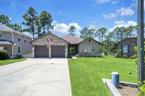 233 Gracie Lane, home for sale on Gracie Lane