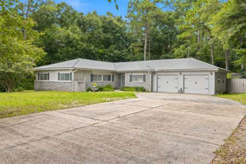 128 Pine Hill Drive, $300k–$500k for sale in DeFuniak Springs