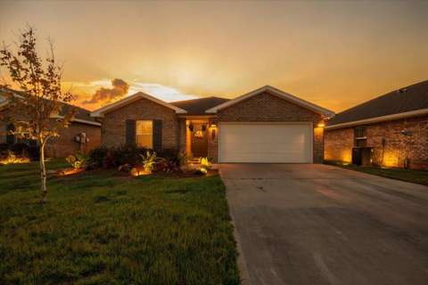 4749 Airmen Drive, 4-bedroom for sale in Crestview