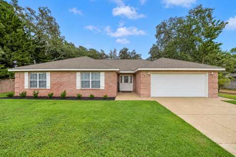 98 Point Comfort Road, home for sale in Mary Esther 32569