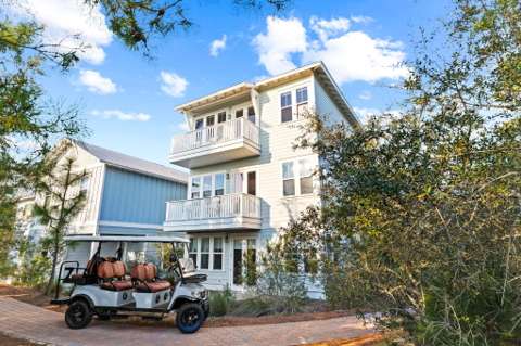 276 Gulfview Circle, home for sale on Gulfview Circle