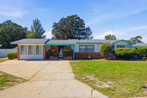 104 SW Cedar Avenue, pool for sale in Fort Walton Beach
