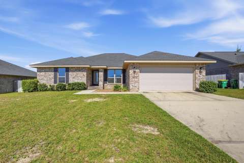 2112 Queen Street, home for sale in Crestview 32536