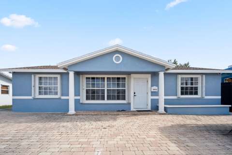 5772 N Haverhill Road, home for sale on N Haverhill Road