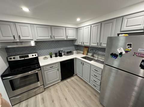 500 Executive Center Drive #3H, home for sale on Executive Center Drive