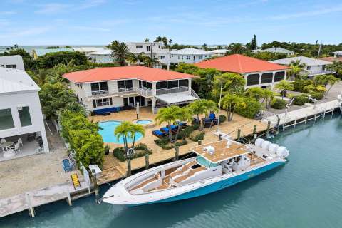 272 W Seaview Drive, luxury home for sale in Duck Key