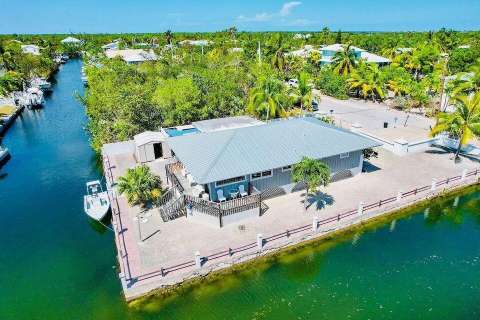1540 Lantana Lane, home for sale on Lantana Lane
