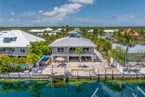 29562 Saratoga Avenue, 4-bedroom for sale in Big Pine Key