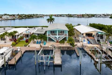 46 Sadowski Causeway, home for sale in Key Colony 33051