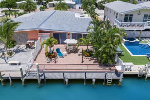 490 10Th Street, home for sale in Key Colony 33051