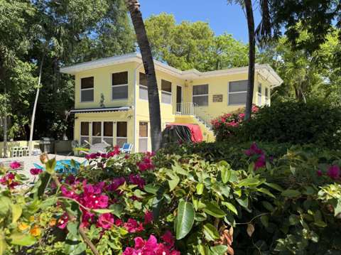 140 S Bay Harbor Drive, home for sale in Key Largo 33037