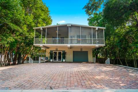 119 S Rolling Hill Road, home for sale in Plantation Key 33070