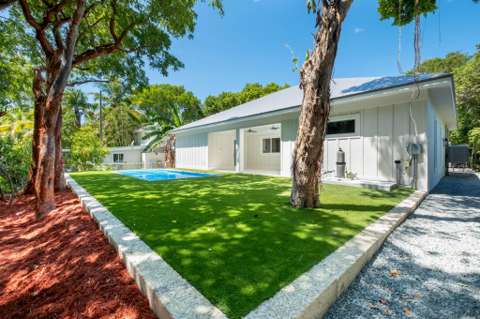 36 Park Road, home for sale in Upper Matecumbe Key Islamorada 33036