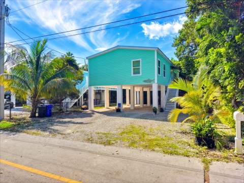 19590 Tequesta Street, home for sale in Sugarloaf Key 33042
