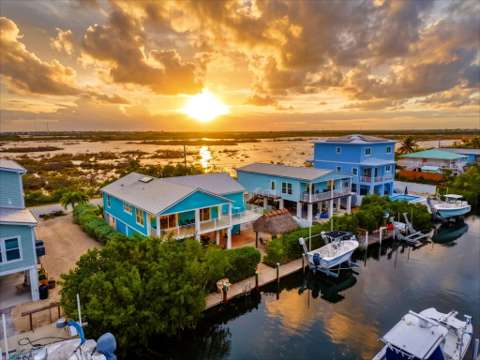 569 Pirates Road, home for sale on Pirates Road