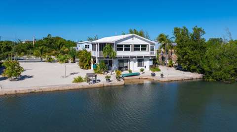 251 Pelican Lane, home for sale on Pelican Lane