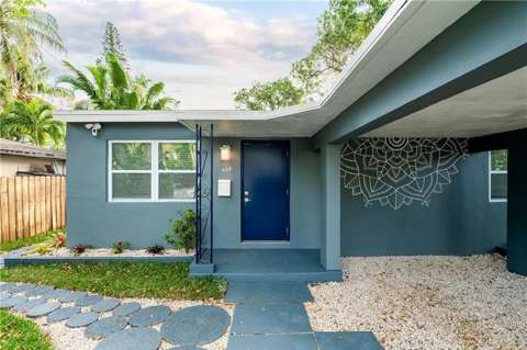628 SW 14Th Terrace, home for sale on SW 14Th Terrace
