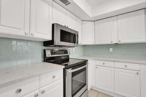 10249 N Military Trail #Apt 201, starter home for sale in Palm Beach Gardens