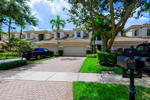 742 Cable Beach Lane, pool for sale in North Palm Beach