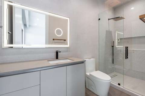 919 NE 17Th Terrace #A, home for sale on NE 17Th Terrace