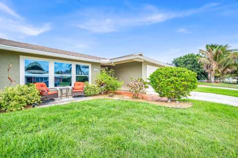 4167 Russell Street, home for sale in Jupiter 33469