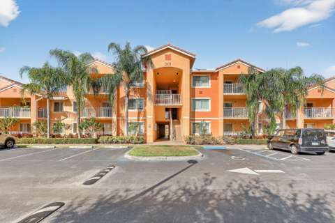 201 SW Palm Drive #201, home for sale on SW Palm Drive