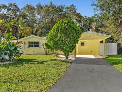 1700 SW 30Th Street, home for sale on SW 30Th Street