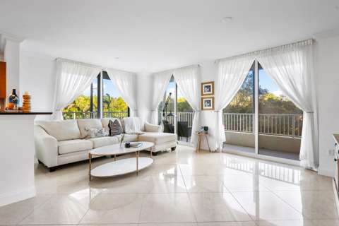 700 E Boynton Beach Boulevard #202, home for sale on E Boynton Beach Boulevard