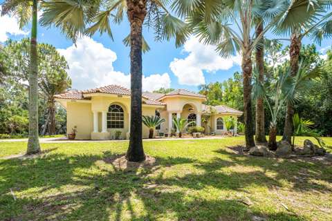 4956 200Th Trail, pool for sale in Loxahatchee