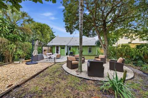 117 S Palmway, 4-bedroom for sale in Lake Worth Beach